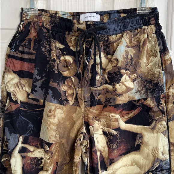 Urban Outfitters renaissance painting joggers size small - Picture 3 of 15